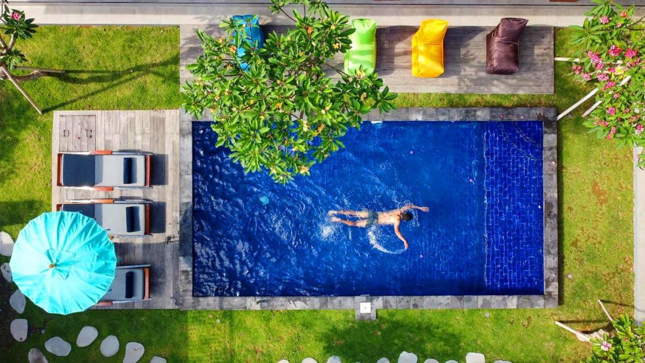 Frangipani House And Spa Canggu Buitenkant foto